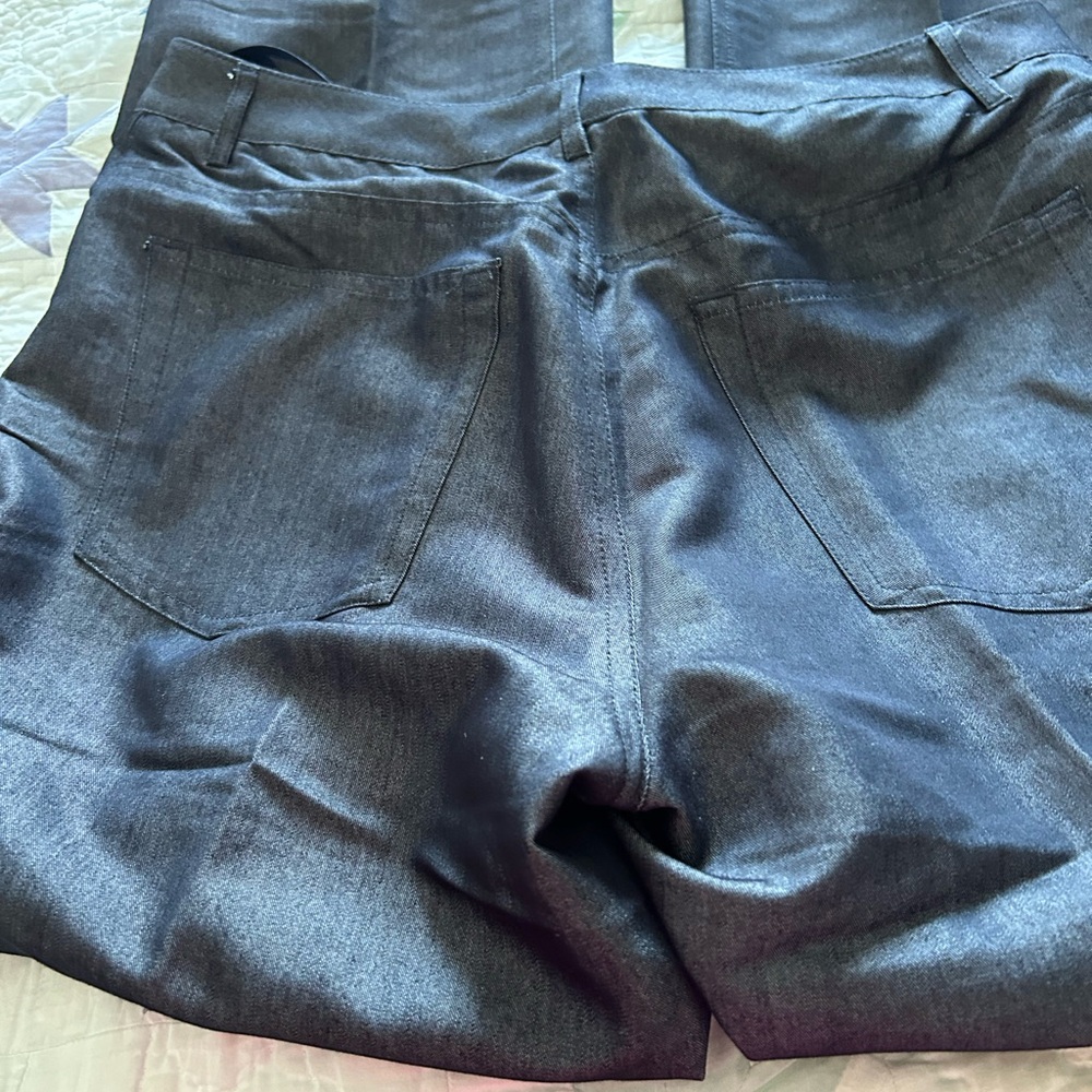 Jeans - Picture 2 of 8